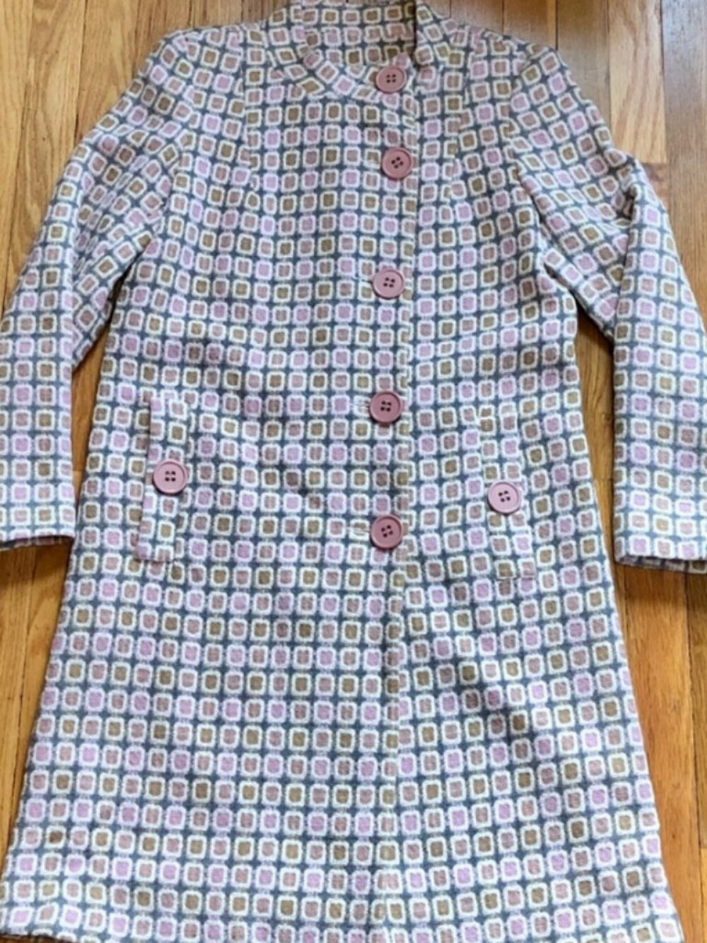 Alt. Version ASO Rachel Bilson/Summer Roberts The O.C. Mod Print Coat